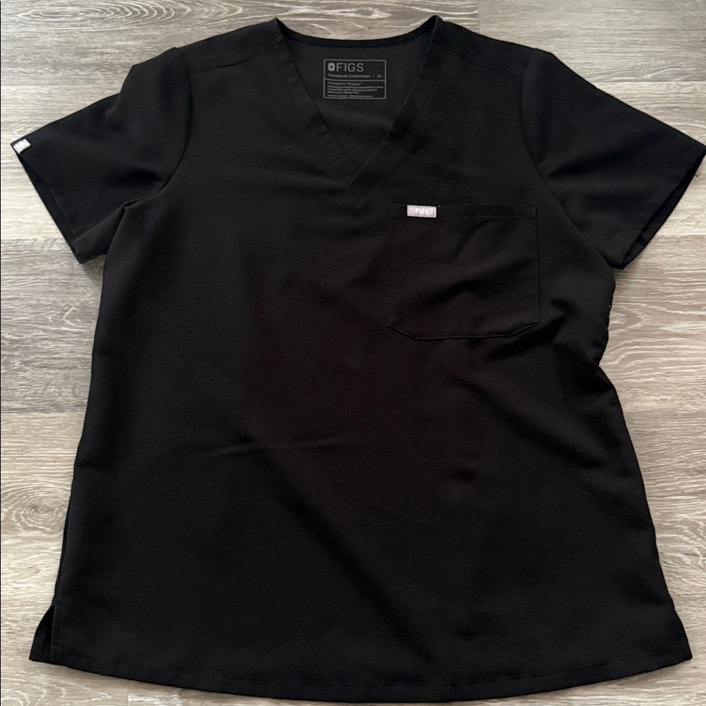 FIGS Black CATARINA Scrub Top